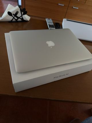 MacBook Air Plata