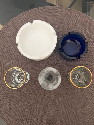 Lote vasos chupito y ceniceros