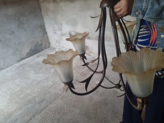 Lámpara de 5 brazos estilo floral