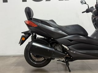 Yamaha Xmax 300