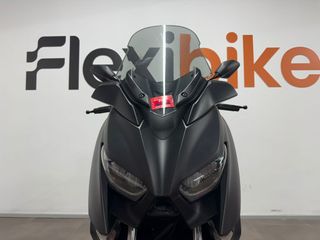 Yamaha Xmax 300