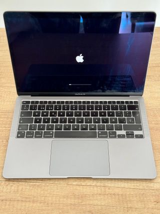 MacBook Air M1 13 8GB 512GB Plata