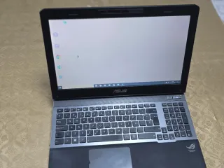 Lenovo Ordenador de Mesa y Portátil