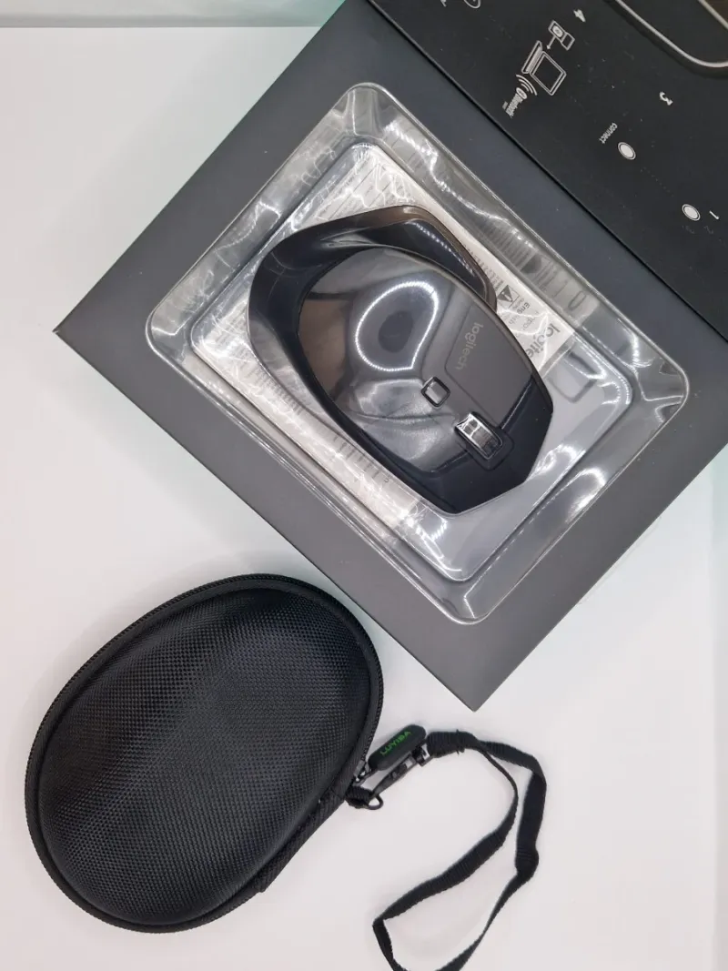 Ratón Logitech MX Master Negro/Dorado con funda afbeelding 3