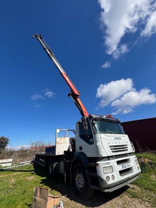 Iveco Stralis + grúa Palfinger 20002 y plataforma