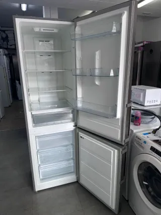 Nevera Combi Corberó con garantía transporte