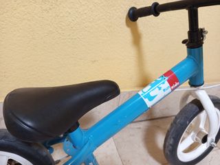 Bici sin pedales BTwin RunRide 10" con Freno