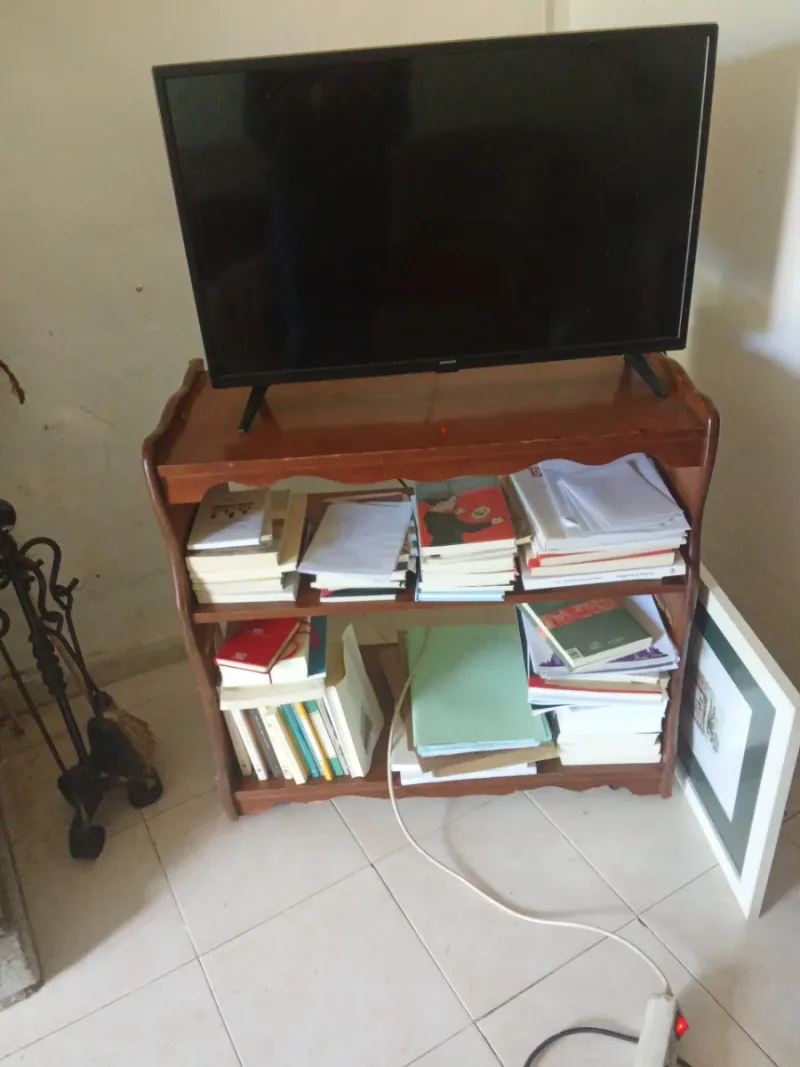 Mesa TV madera