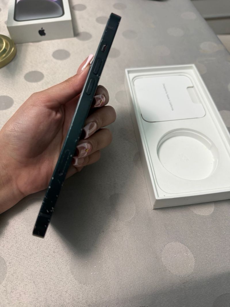 iPhone 14 Plus 100% Capacidad Batería afbeelding 5