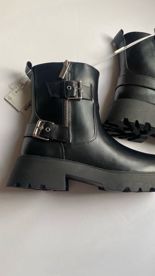 Bota negra Zara Talla 38