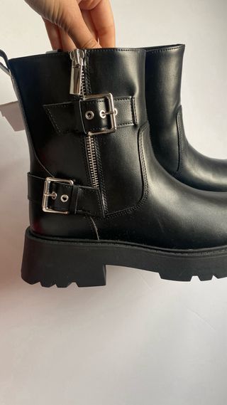 Bota negra Zara Talla 38
