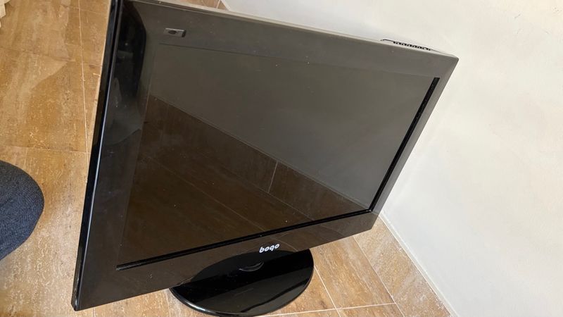 Pantalla TV Bogo 23” Negra afbeelding 2