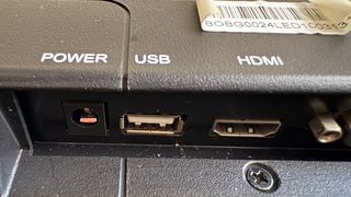 Pantalla TV Bogo 23” Negra