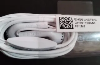 Auriculares Samsung Mini Jack Blancos