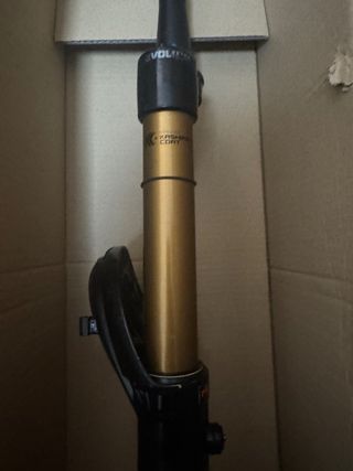 Horquilla Fox 38 Float Factory Grip2 Kashima 29”