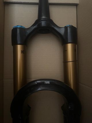 Horquilla Fox 38 Float Factory Grip2 Kashima 29”