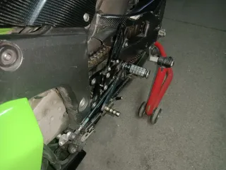 Kawasaki ZX6R 636 2006 Verde