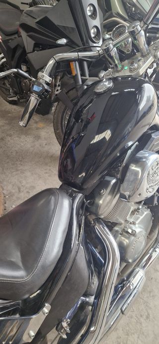 Honda Shadow 600 Negra