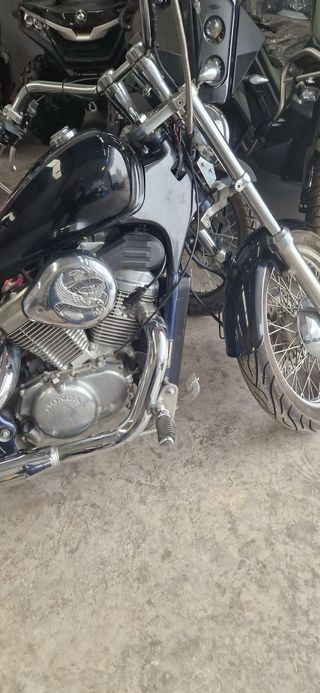 Honda Shadow 600 Negra