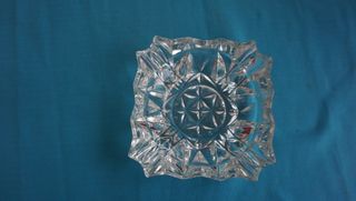 Juego Cerámica artesanal y cenicero cristal leer