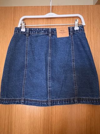 Falda vaquera Stardivarius Talla 40