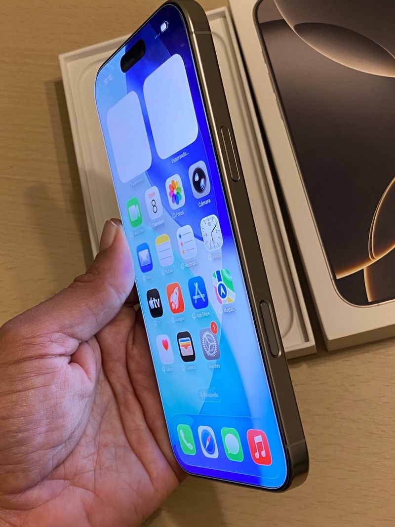 iPhone 16 Pro Max 256Gb Titanio Natural afbeelding 9