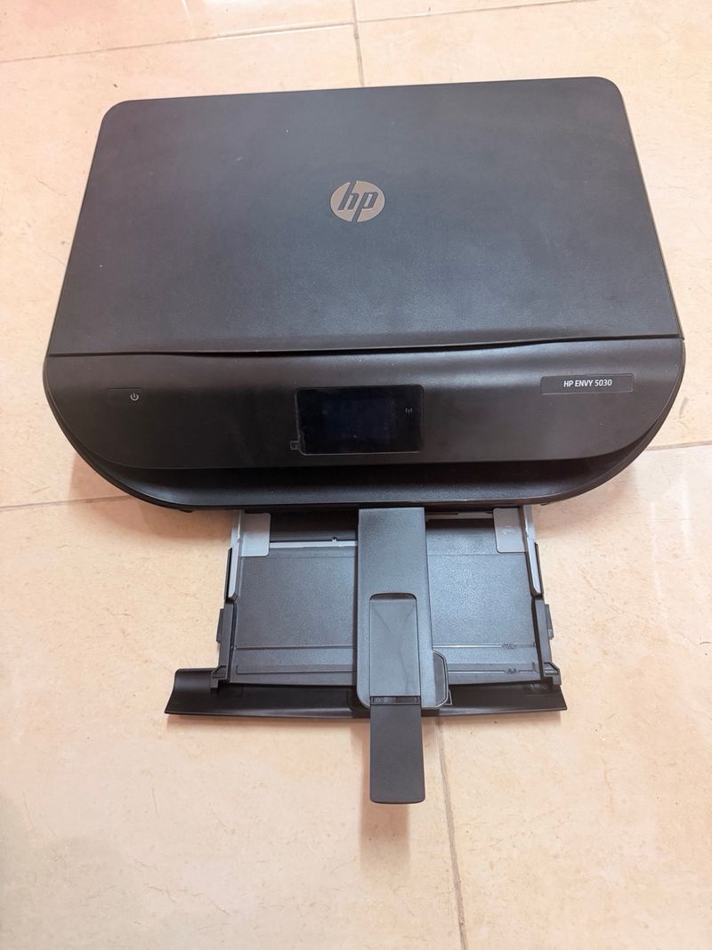 Impresora HP ENVY 5030 Negra Wifi afbeelding 3
