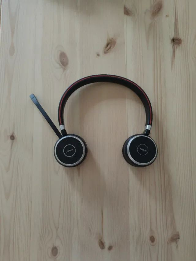 Auriculares Jabra Bluetooth NFC Conferencias