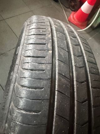 Neumático 185/65R15