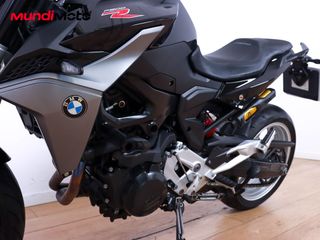 BMW F 900 R