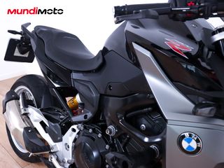 BMW F 900 R