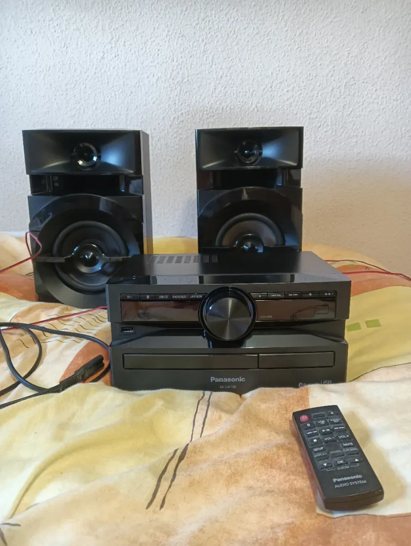 Equipo de música Panasonic SA-UX100