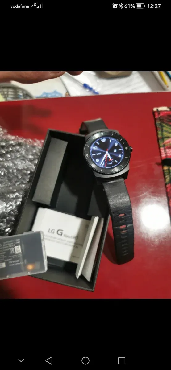 Reloj inteligente LG Watch R negro