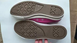 Converse mujer Moradas talla 40 originales