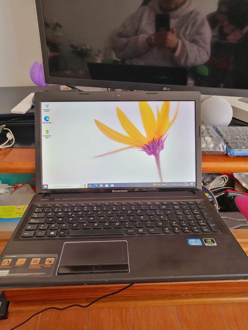Portátil Lenovo Z580 Negro afbeelding 9