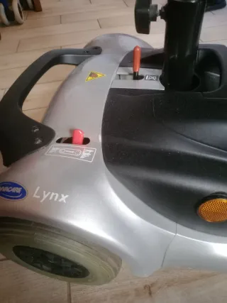 Silla de ruedas eléctrica Invacare Amigo