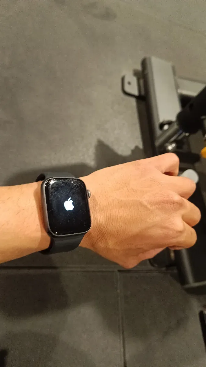 Apple Watch series 5 44MM afbeelding 2