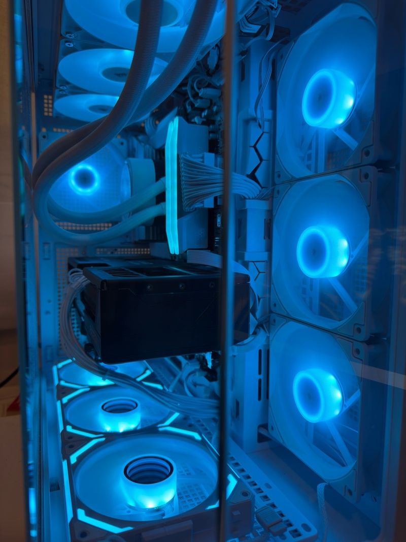 PC Gaming URGE VENTA RÁPIDA afbeelding 2