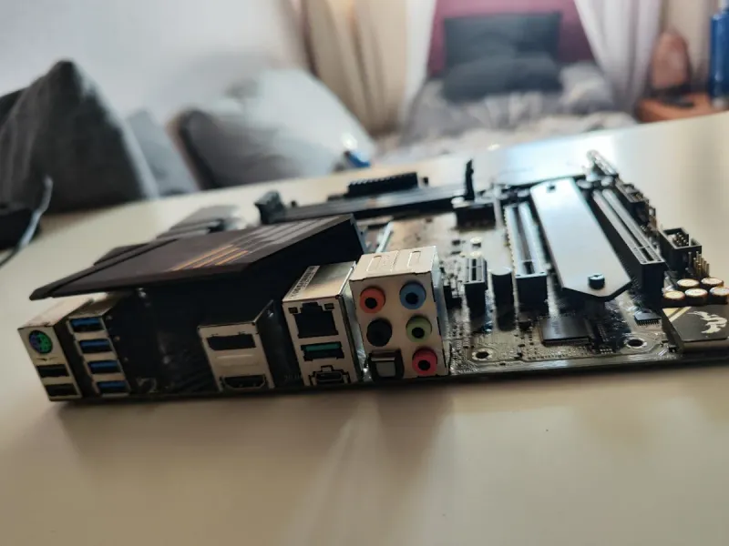 Placa Base ASUS TUF Gaming B550M-Plus afbeelding 3