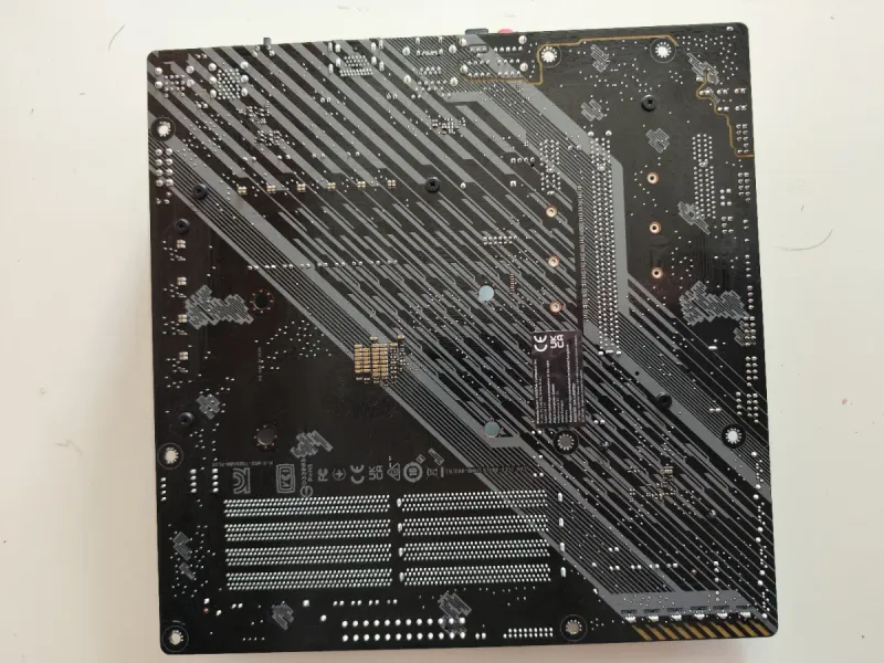 Placa Base ASUS TUF Gaming B550M-Plus afbeelding 4