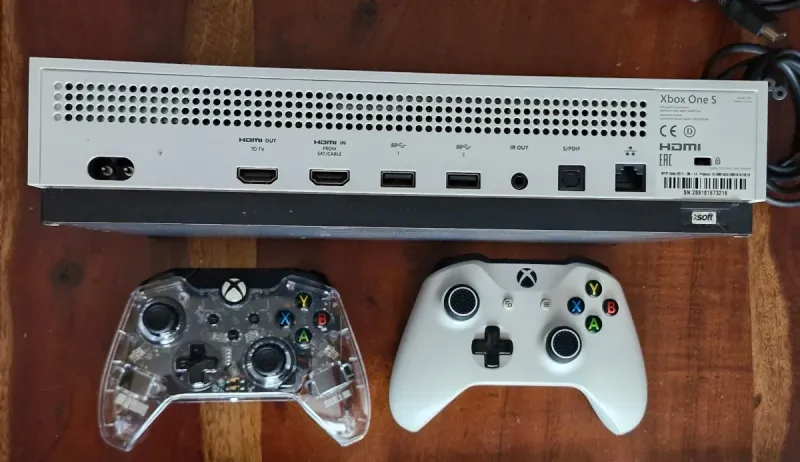 🇪🇦 Lote Consola Xbox One S, 2 mandos y 11 juegos afbeelding 4