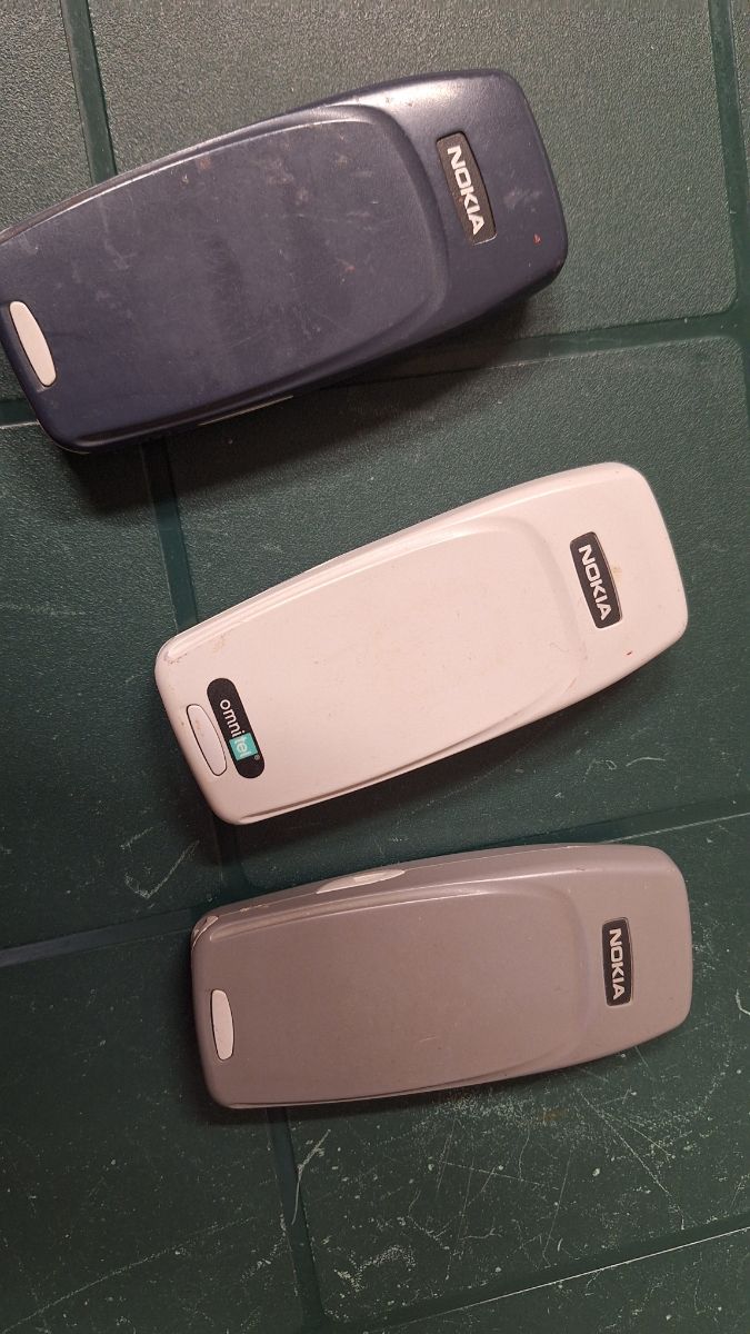 Nokia 3330 y 3310 - Azul/Gris afbeelding 2