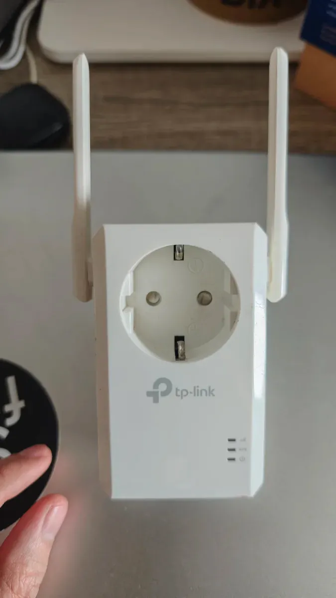 Tp-link Repetidor Wi-Fi N300 Enchufe Integrado