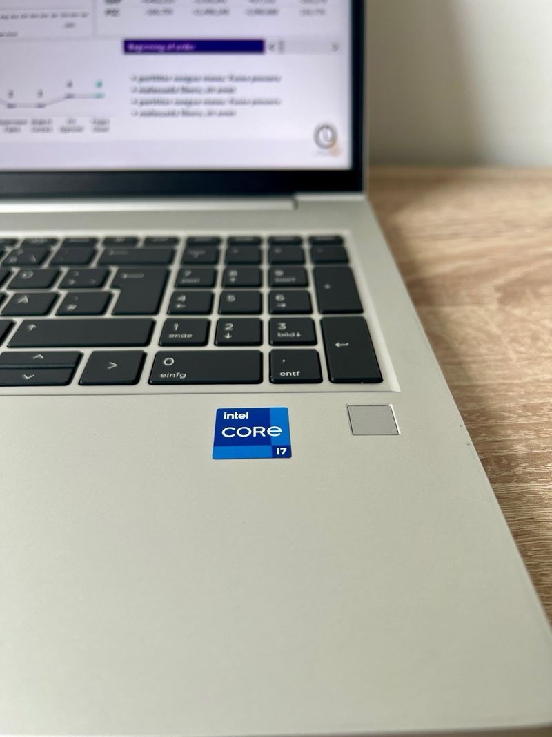 HP EliteBook 650 G9 i7 • 32GB • 512GB SSD afbeelding 4
