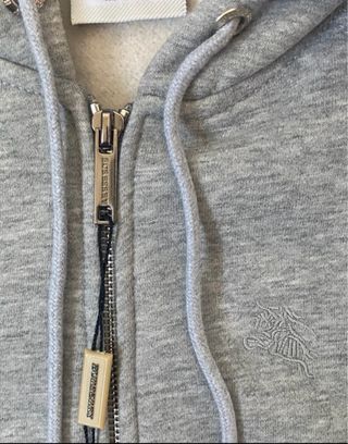 Sudadera Burberry Gris con Capucha