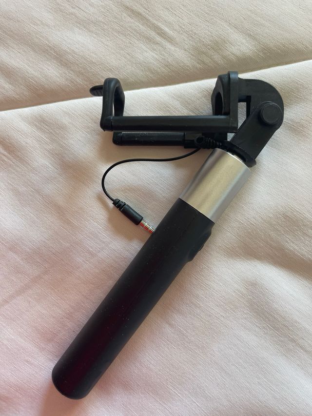 Palo Selfie con Cable Jack 3.5mm