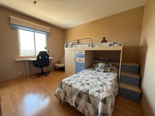 Cama nido con armario, cajonera y colcho