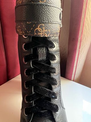 Botines guess