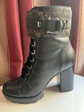 Botines guess