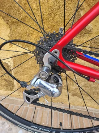 Bicicleta de carretera Conor